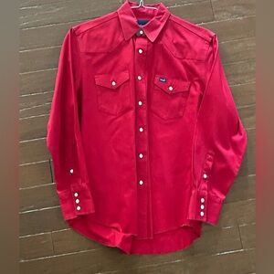 Men’s Christmas Red wrangler shirt sz Large